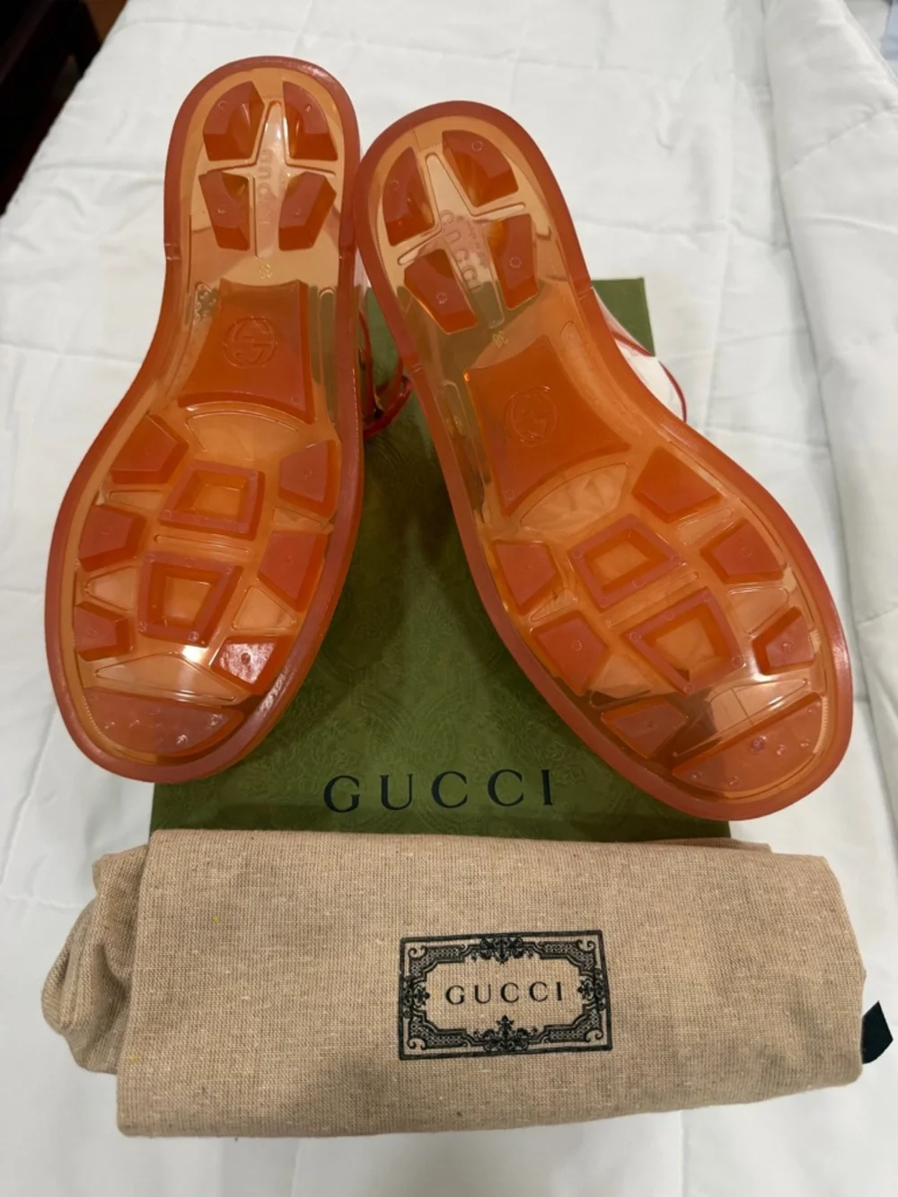 Gucci - Picture 3 of 5